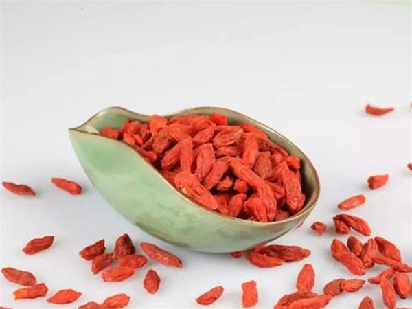 陰虛火旺吃什么？5種食物巧改善
